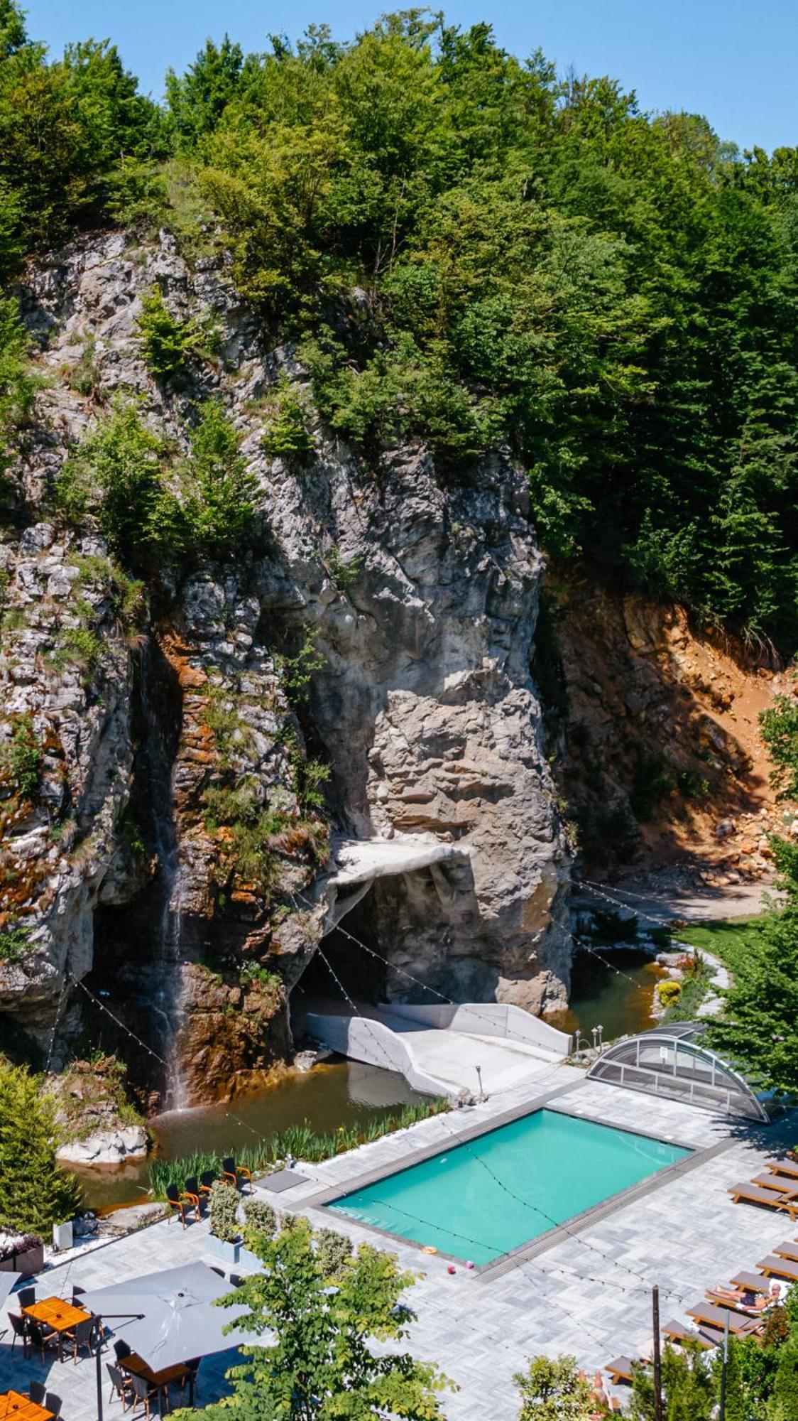 Pensiunea Apuseni Wild Remeţi Exteriör bild